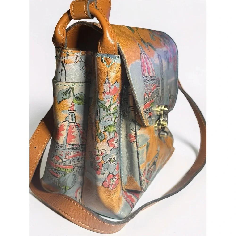 Patricia Nash Leandra Crossbody Leather Purse Beautiful Girl Floral Design EUC